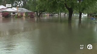 Dearborn Heights residents dealing with flooding again