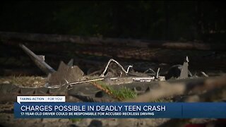 Police: SUV topped 100 mph before crash that killed 2 teens