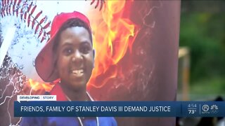Family demands justice after teen's death in Boynton Beach