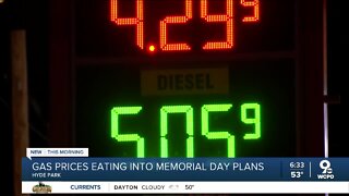 Experts offer advice on how to save gas money this holiday weekend