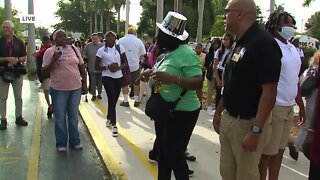 Fort Myers Middle School welcoming students back on their first day