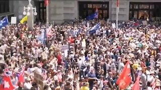 Thousands Protest Australia's COVID Mandates