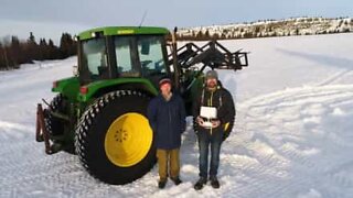 Norwegian farmer leaves an awesome Christmas message in the snow!