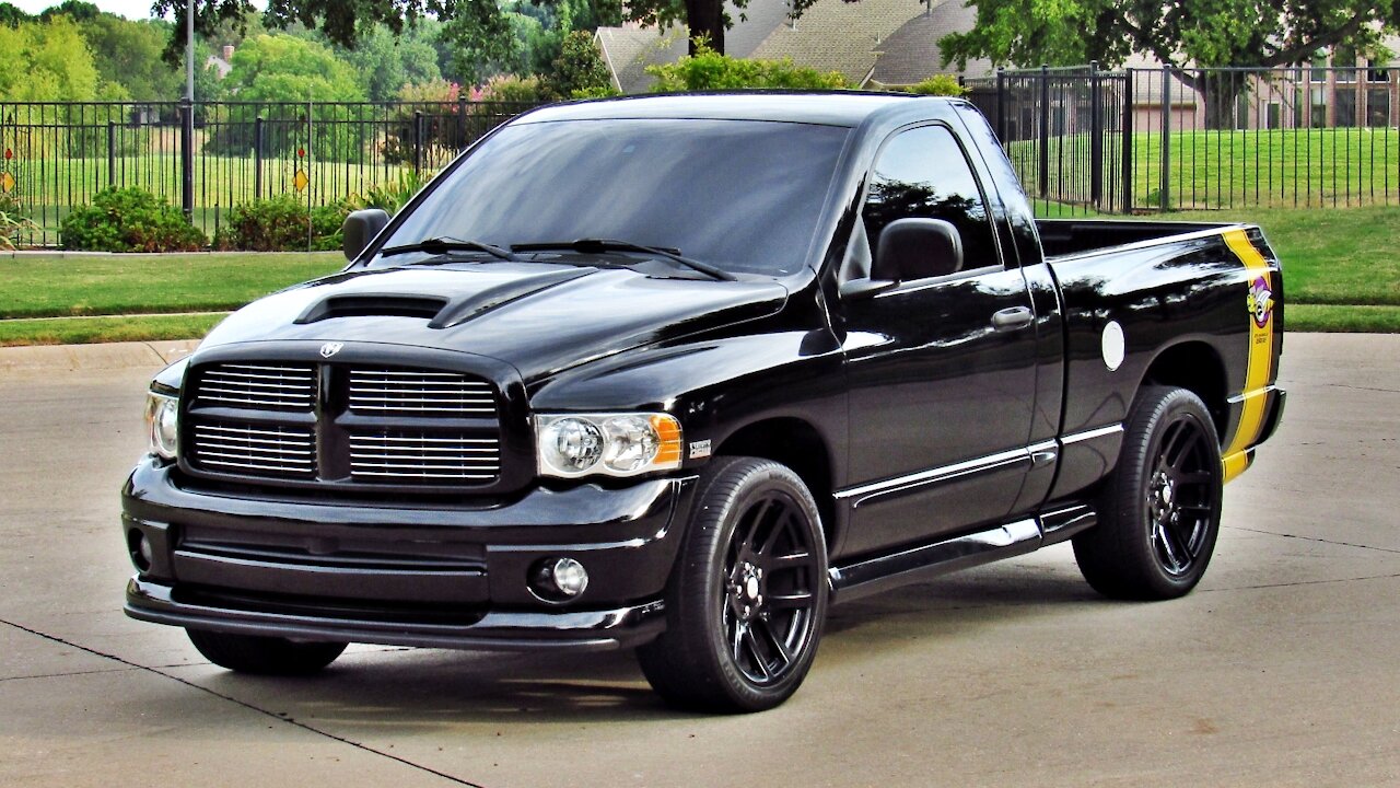 Рам бу. Dodge Ram 1500 Hemi. Dodge Ram 1500 черный. Dodge Ram 1500 5.7 Hemi. Dodge Ram 1500 v8 Sport.