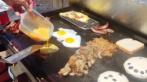 How to Make Breakfast on a Griddle | Omelette, Hashbrowns, Pancakes, & Bacon!