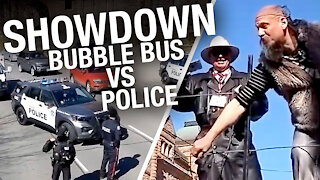 “Bubble Bus” befuddles Toronto cops at Worldwide Freedom Rally protest