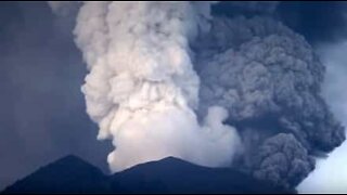 Incredible timelapse video shows ash being expelled from the Agung volcano.