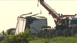 Multiple people killed in I-94 WB crash