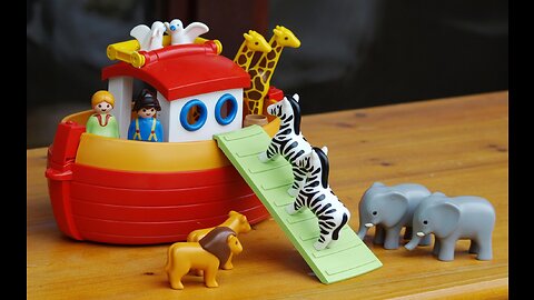 NOAH'S ARK (animated) Noah had FAITH in God and OBEYED Him, and built a big boat to save the animals and the people.