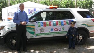 Collier County Deputies help boy celebrate 4th birthday