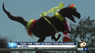 La Mesa's dinosaur statue is ready for Halloween