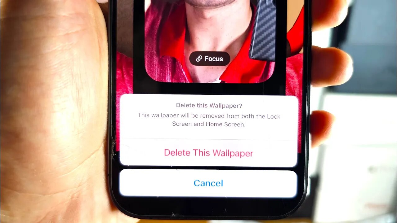 how-to-remove-wallpaper-on-iphone-ios-17