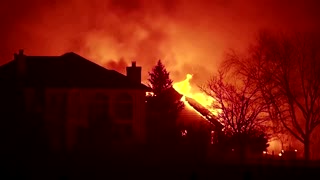 Footage captures grass fires raging in Colorado