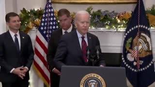Joe Biden CONFUSES Sen Warren And Sen Warnock