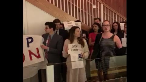 Yale law students protest Paul, Weiss recruiting dinner in February 2020
