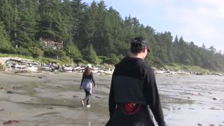 Global journalist busts Justin Trudeau on the beach in Tofino on Truth and Reconciliation Day