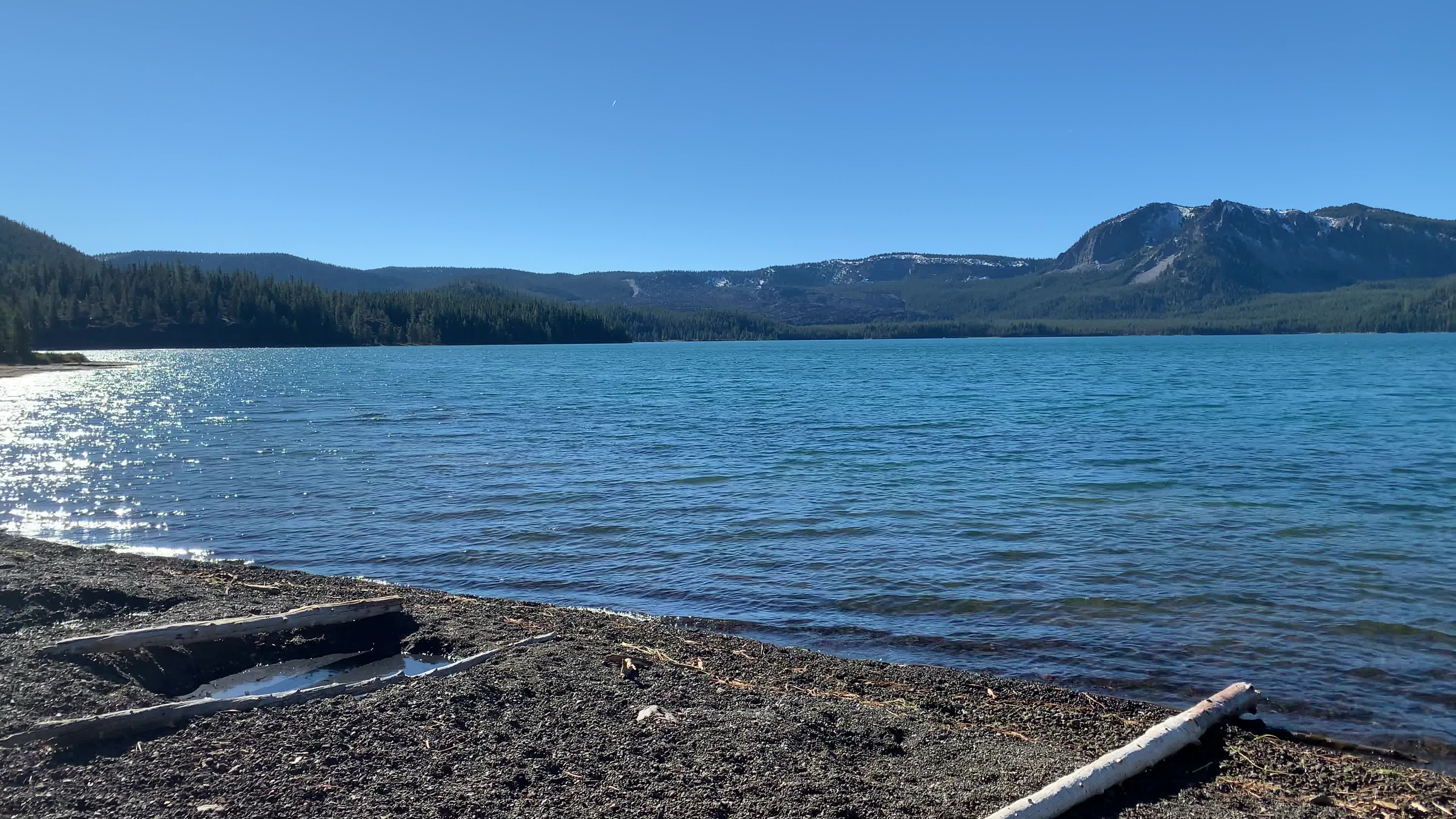 Central Oregon Paulina Lake “Grand Loop” Scenic Shoreline 4K