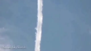 Pilot Exposes Chemtrails