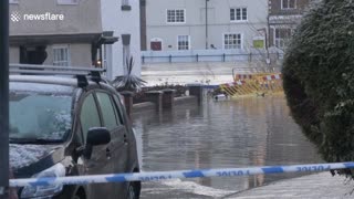Flooding in Bewdley Worcestershire as flood barriers breached after Storm Christoph
