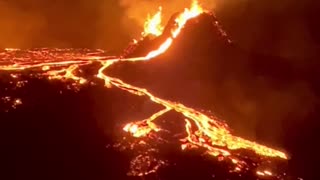 Picture perfect eruption of Fagradalsfjall Volcano in Iceland