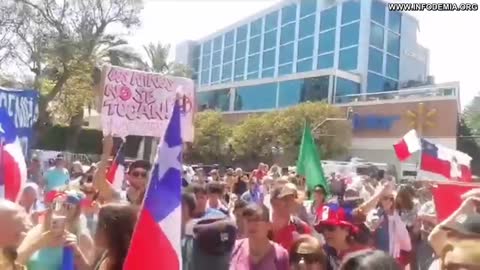 11.01.2023. Chile frente al congreso - no + cocina política - contra nuevo plebiscito espurio
