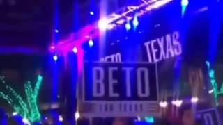 Beto SLAMMED At Rally For Trying To Take Texans' Guns