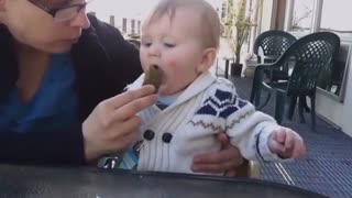 Top Funny Baby Videos 01
