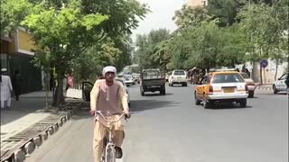 Kabul streets calm as Taliban promise peace