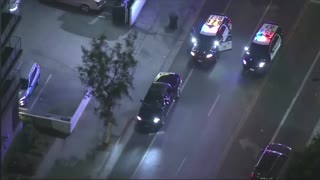Police Pursuit of Suspected Drunk Driver in Los Angeles