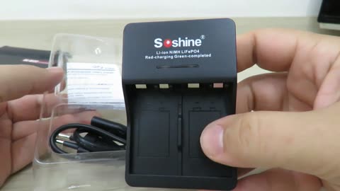 3ª e 4ª Baterias Soshine 9V 6F22 650mAh Recarregáveis Li-Ion + 2º Carregador Inteligente com LED