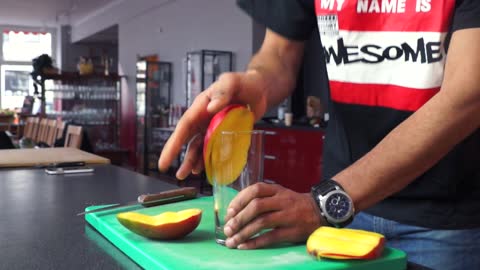 Life Hack: Fastest way to peel a mango