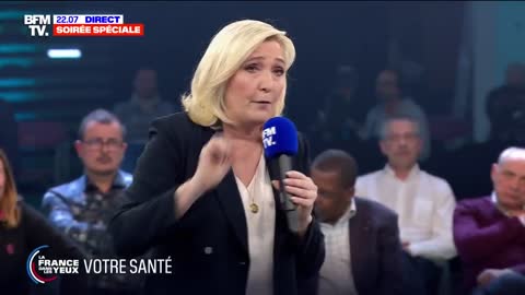 Marine Le Pen opposée à la vaccination des enfants