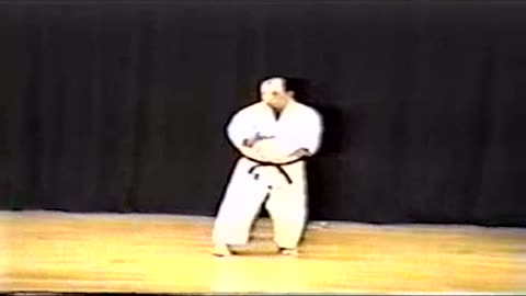 Karate | Okinawan Goju-ryu | Grandmaster Eiichi Miyazato performs Kururunfa kata.