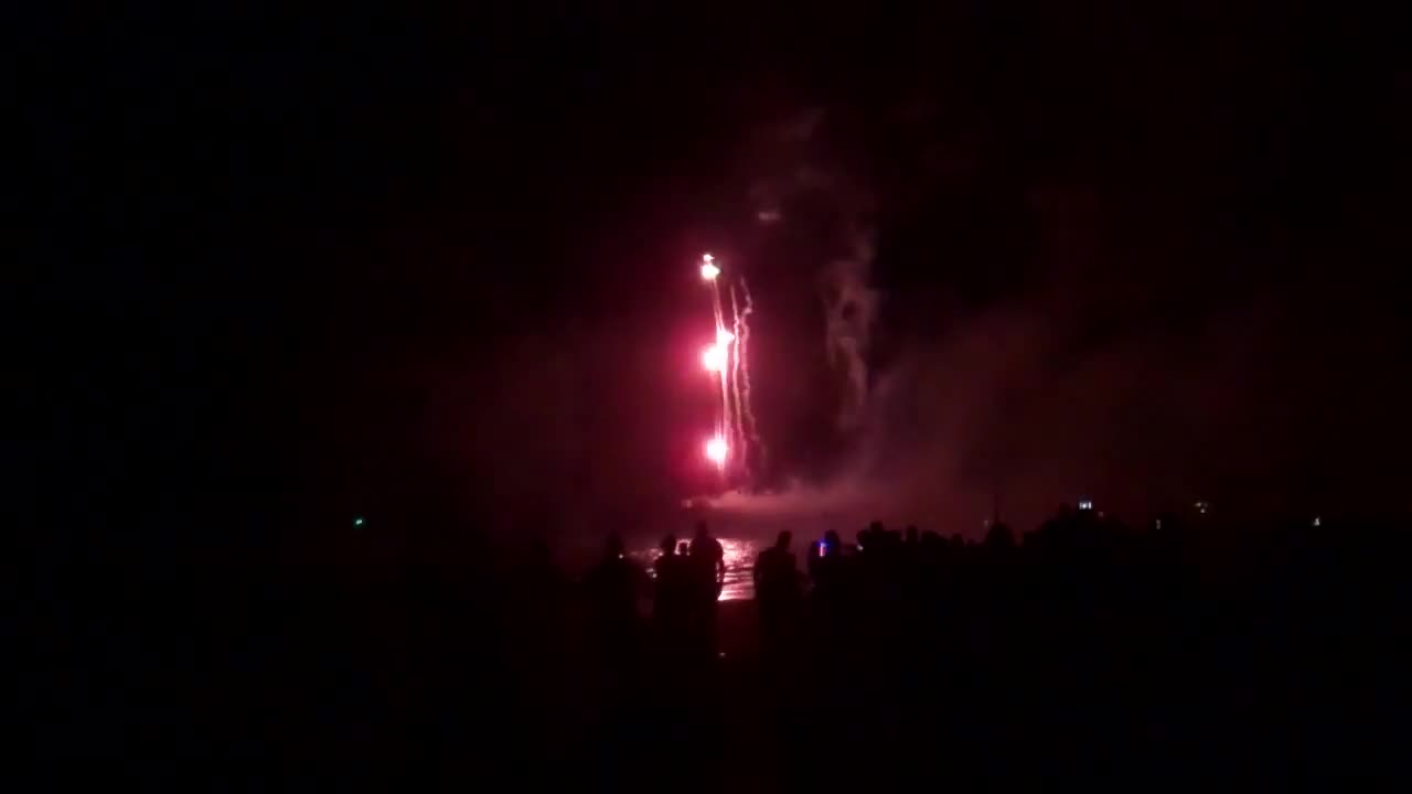 Fireworks Torquay Beach New Years Eve Hervey Bay