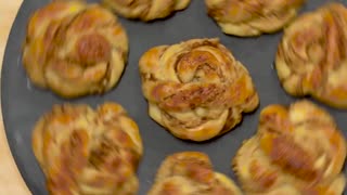 Knots 4 Ways - easy rich yeast dough