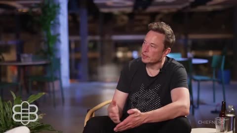Elon Musk Calls for All Social Media Companies to Open Source Their Algorithms