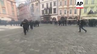 Czech people fight against the globalist Corona police