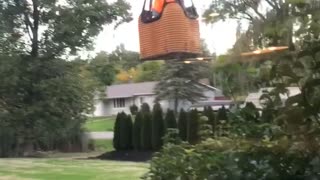 Hot Air Balloon Makes Emergency Landing