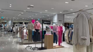 clothes shopping mall