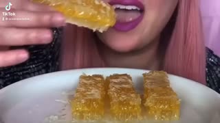 Asmr eating honeycomb