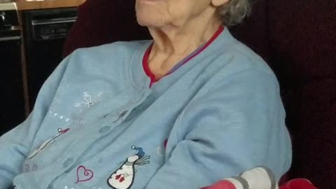 Grandma with Alzheimer's makes up song and yodels