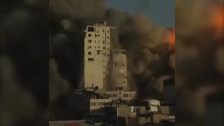 Video: Israel bombardea la franja de Gaza y derriba varios edificios 2