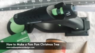 How to Make a Pom Pom Christmas Tree