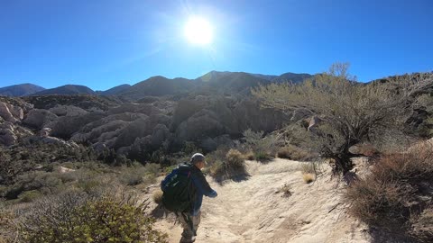 Devil's Punchbowl and Devil's Chair Hike - 2019