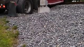 Community Helps Stuck Semi Truck