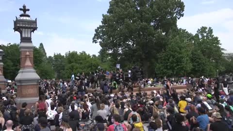 U Washingtonu počeli novi prosvjedi protiv policijske brutalnosti