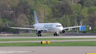 Airbus A321 Operating as Frontier FFT2095 / F92095 departing St Louis Lambert Intl - STL