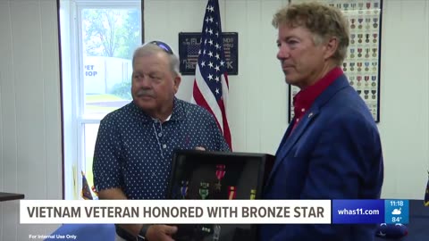 Dr. Rand Paul Honors Vietnam Veteran in Louisville, Presents Bronze Star Medal and Other Awards