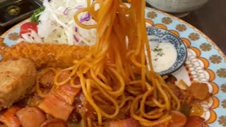 Neapolitan spaghetti that looks delicious