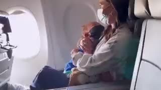 Mother And 2-Year-Old Kicked Off Plane After Child Removed Mask During Asthma Attack
